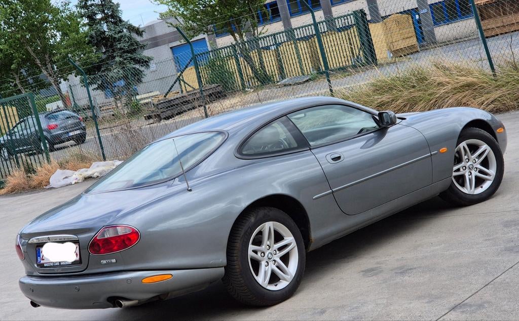 Jaguar XK8 4.2benz boite auto V8 full options 240mkm 6999€, Achat, 219 kW, 4200 cm³, 5 places