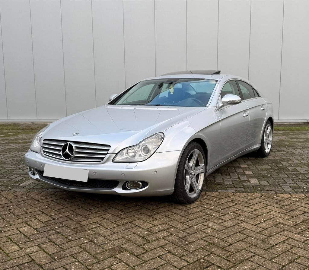 Mercedes CLS 320, Autos, Mercedes-Benz, Argent ou Gris, Achat, Entreprise, Carnet d'entretien