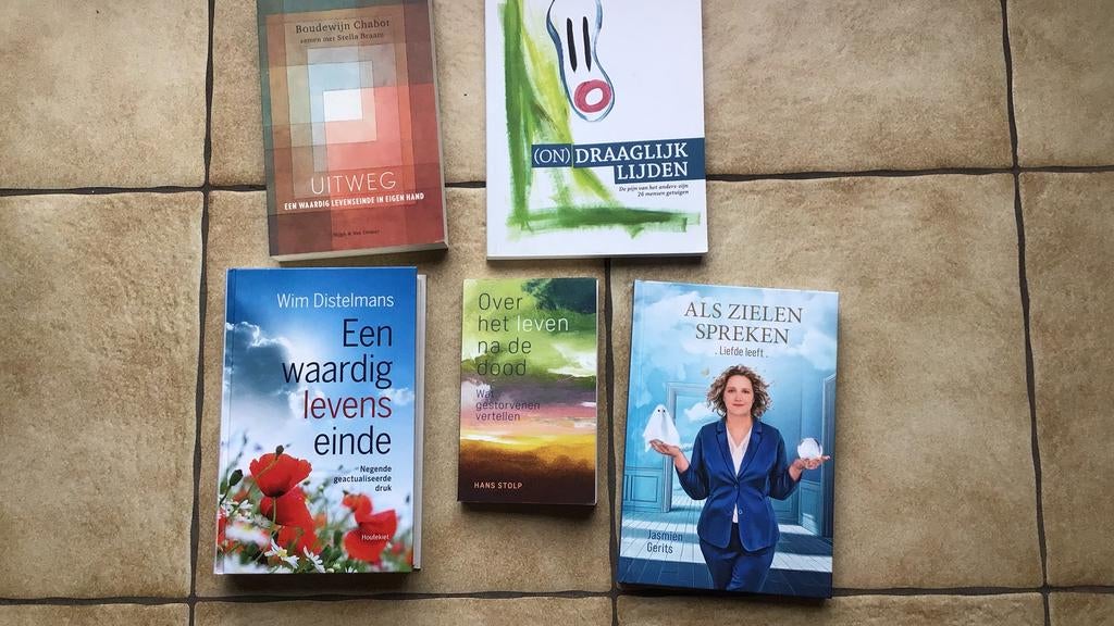 Als zielen spreken / Een waardig levenseinde : ea boeken, Livres, Psychologie, Enlèvement ou Envoi, Comme neuf, Psychologie sociale