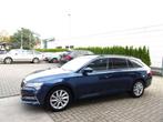 Skoda Superb 1.4TSi iV PHEV VIRTUAL,CARPLAY,CAMERA,ADAPT.CRU, Auto's, Skoda, Automaat, Stof, 4 cilinders, Blauw