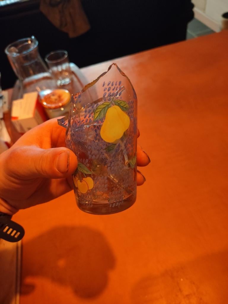 Gezocht: dit exacte glas, Verzamelen, Glas en Drinkglazen, Ophalen of Verzenden