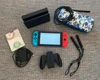 Ninteno Switch, Consoles de jeu & Jeux vidéo, Consoles de jeu | Nintendo Switch, Enlèvement, Utilisé, Avec 2 manettes, Switch Original