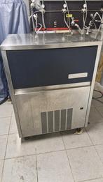 Ijsblokkenmachine, Ophalen