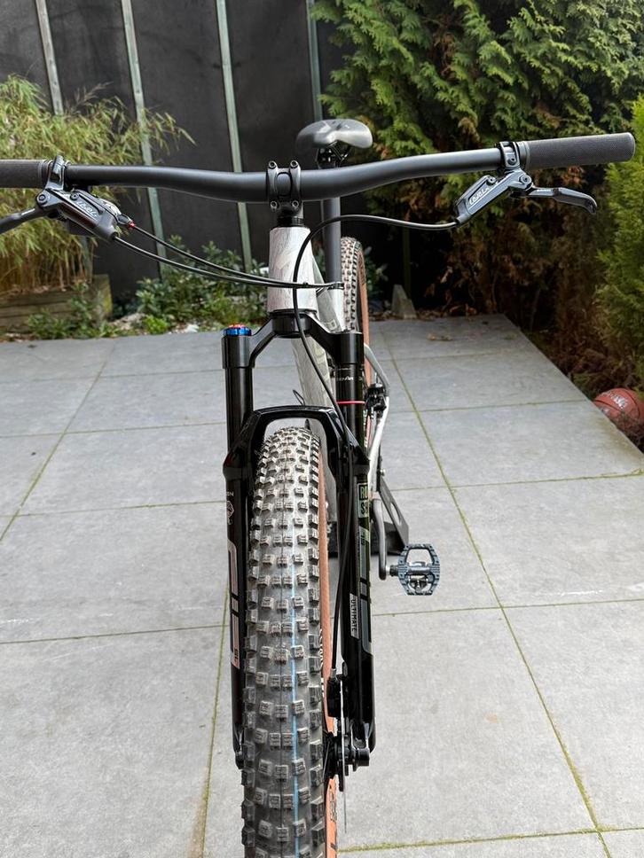 ensemble de cadres Chisel Hardtail spécialisé 2026, Vélos & Vélomoteurs, Vélos | BMX & Freestyle, Comme neuf, Enlèvement