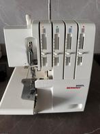 Bernina overlockmachine, Hobby en Vrije tijd, Naaimachines en Toebehoren, Ophalen, Gebruikt, Naaimachine, Bernina
