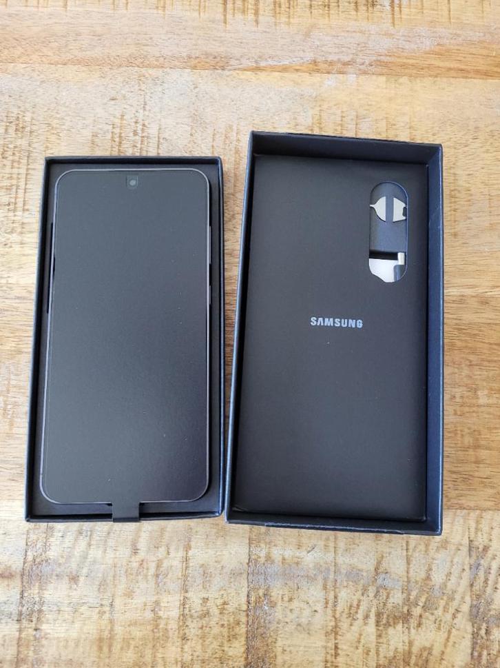 NIEUWE samsung S24 FE, Telecommunicatie, Mobiele telefoons | Samsung, Nieuw, Galaxy S24, 128 GB, Zonder abonnement, Zonder simlock