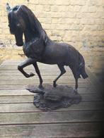 Ijzeren paard, Ophalen, Paard