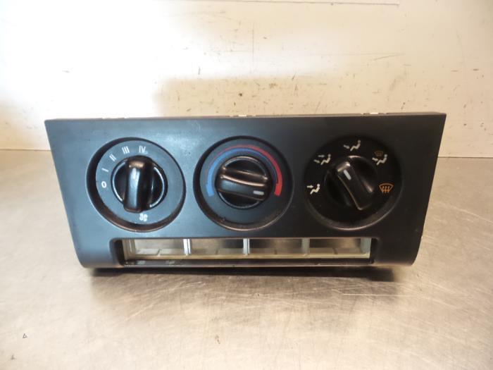 Kachel Bedieningspaneel van een Honda Civic (Civic 95-), Auto-onderdelen, Dashboard en Schakelaars, Honda, Gebruikt, 3 maanden garantie