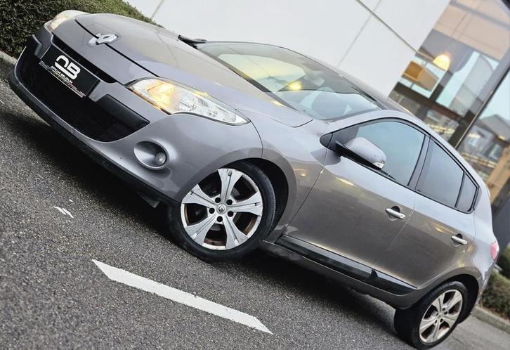 *** Renault Megane - 1.5 dci - Gekeurd - Carpass ***, Auto's, Renault, Bedrijf, Te koop, Mégane, ABS, Airbags, Boordcomputer, Centrale vergrendeling