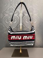 Handmade miu miu crochet handtas, Handtassen en Accessoires, Tassen | Damestassen, Ophalen of Verzenden, Zo goed als nieuw, Handtas