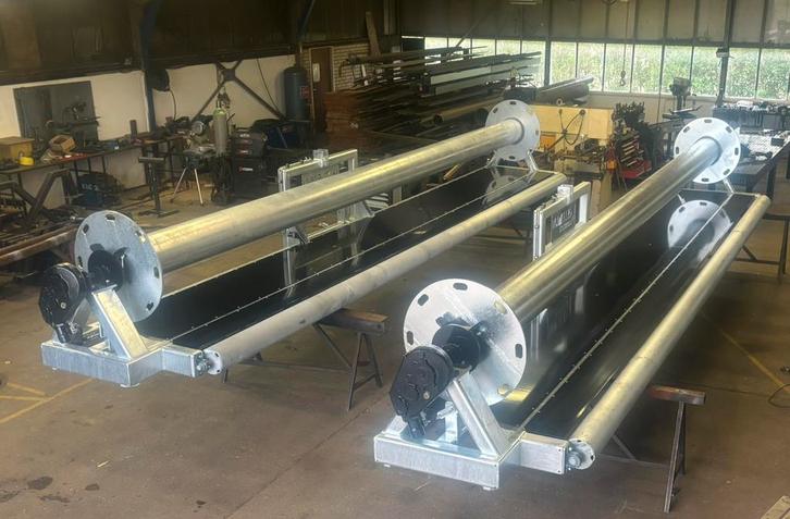 Oprolsysteem diverse uitvoeringen mestzakken !!, Zakelijke goederen, Landbouw | Werktuigen, Overige typen, Ophalen