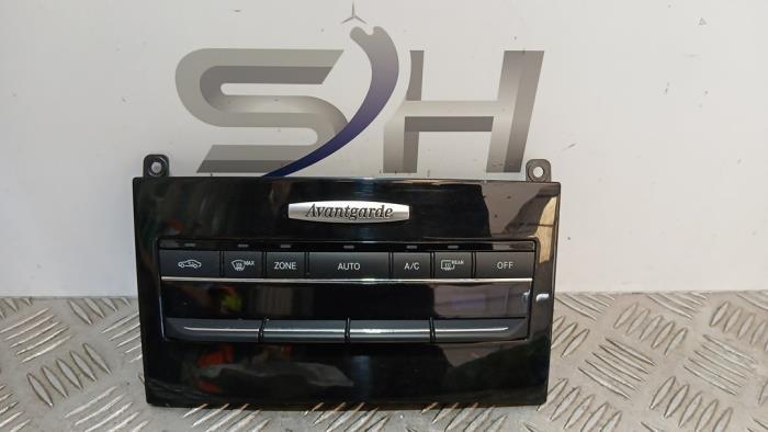 Kachel Bedieningspaneel van een Mercedes E-Klasse, Auto-onderdelen, Dashboard en Schakelaars, Mercedes-Benz, Gebruikt, 3 maanden garantie