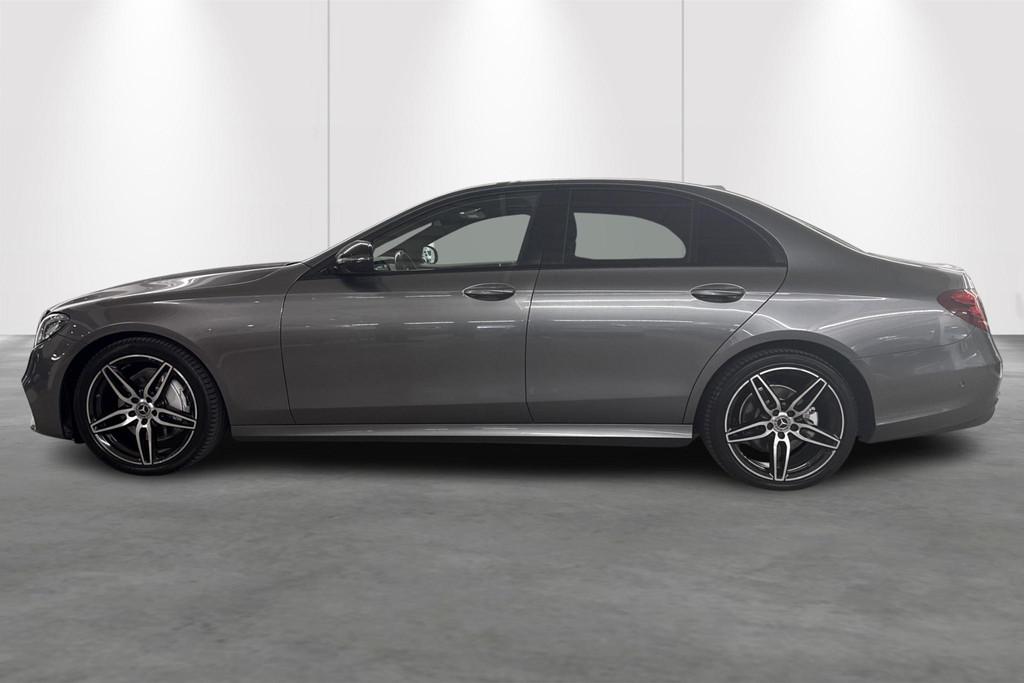 Mercedes-Benz E-Klasse Berline E 220 d 143kW *BURMEISTER-SFE, Argent ou Gris, 143 kW, Noir, Automatique
