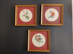 3 prints in vergulde kader van verschillende rozen, Enlèvement ou Envoi