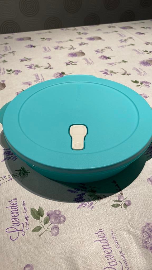 Vakjes bord voor microgolf oven, Maison & Meubles, Cuisine| Tupperware, Enlèvement, Comme neuf