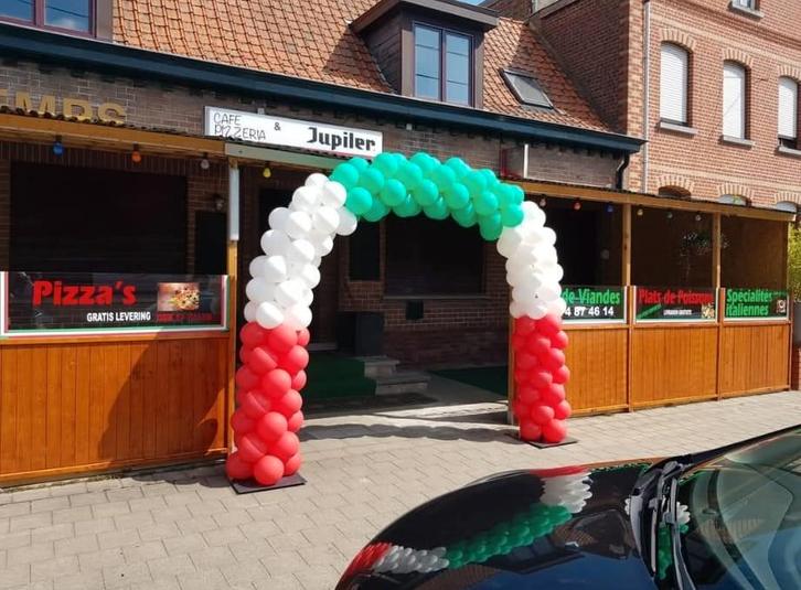Pizzazaak met woning en parkeerplaats, Zakelijke goederen, Exploitaties en Overnames