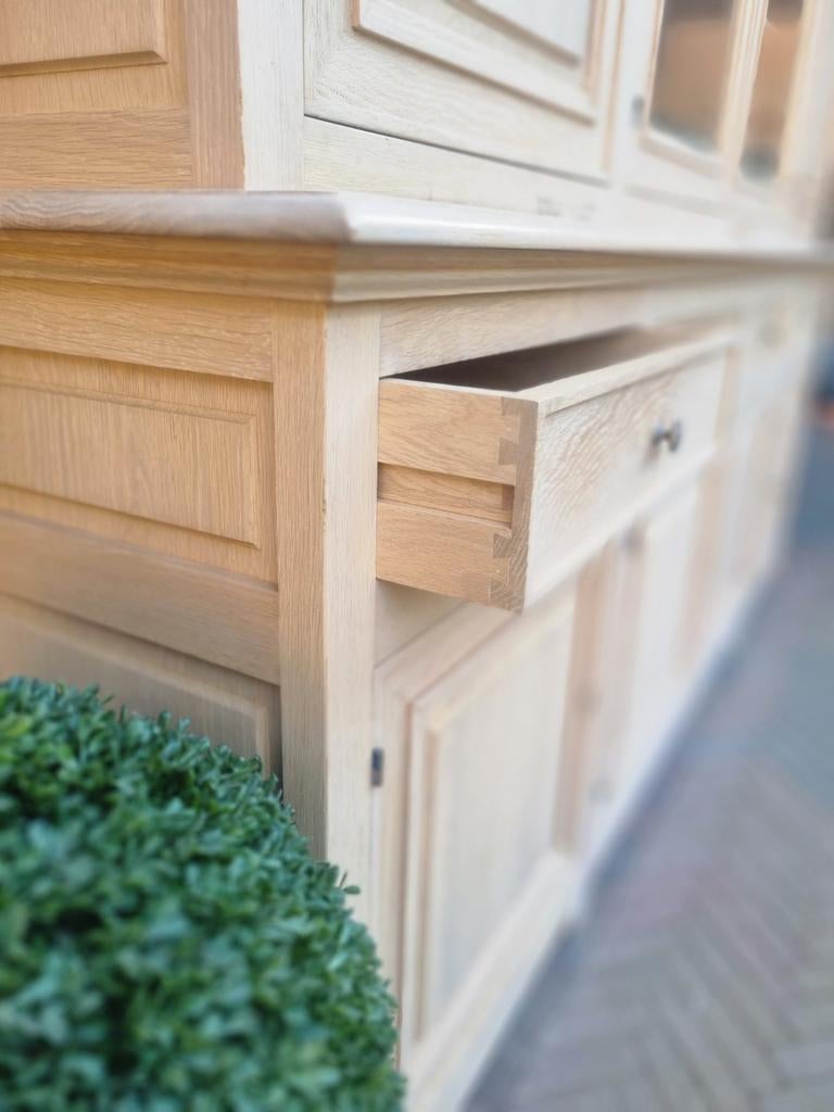 Eiken buffetkast/vitrinekast GRATIS LEVERING, Ophalen, 200 cm of meer, Eikenhout, Belgie