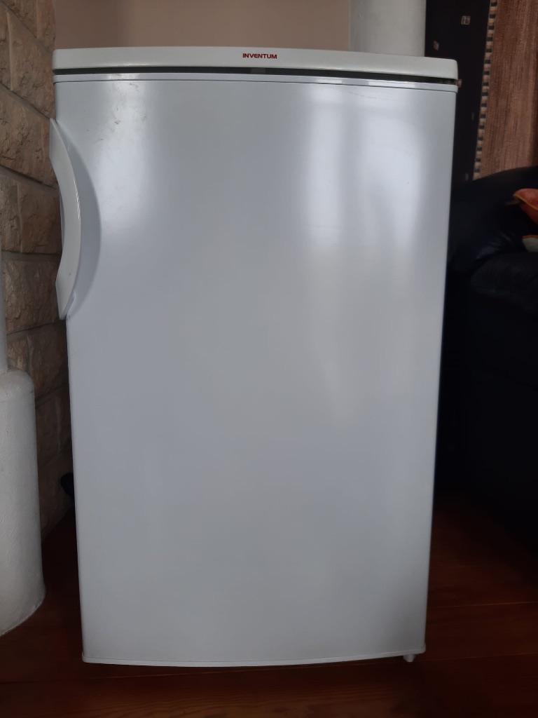 Tafeldiepvries, Minder dan 85 cm, Minder dan 60 cm, Zo goed als nieuw, Vrijstaand