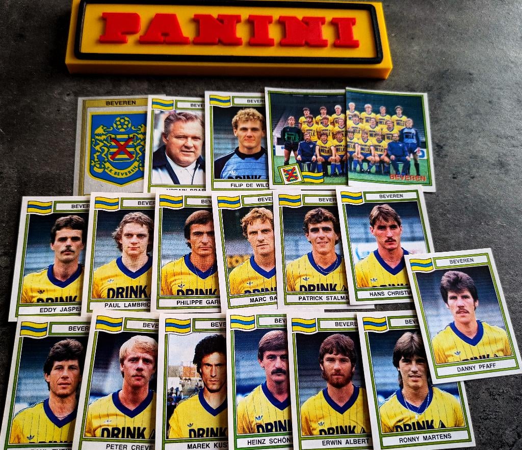 PANINI FOOTBALL 84 BEVEREN 18 AUTOCOLLANTS 1984 FOOT, Envoi, Neuf