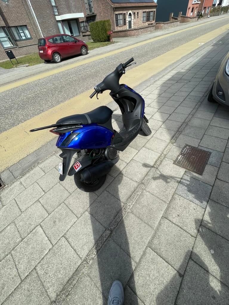 172 ac zip, Ophalen, Zo goed als nieuw, Zip