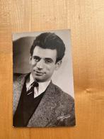 Postkaart met foto filmster Yves Montand -Jaren 1960, Envoi, Utilisé, Film, Photo ou Carte