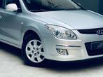 Hyundai i30 1.6i *AUTOMATIQUE*CLIMATISATION* (bj 2010), Auto's, Stof, Gebruikt, 4 cilinders, 116 pk