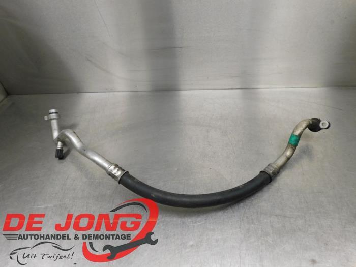 Tuyau clim d'un Nissan Navara, -, 3 mois de garantie, Utilisé, -