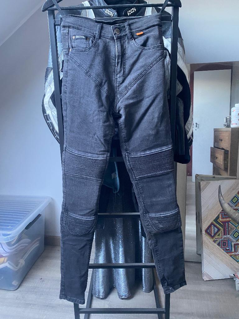 Pantalon moto femme, Motos, Femmes, Pantalon | textile, Neuf, sans ticket, Richa