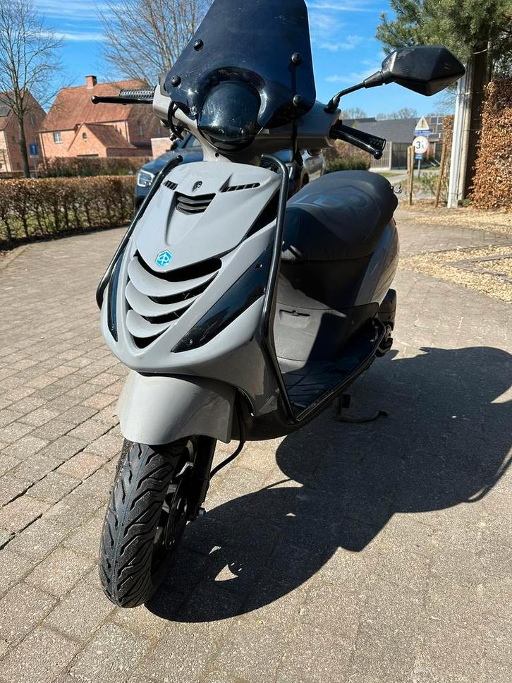 Piaggo Zip 50 cc, Vélos & Vélomoteurs, Scooters | Piaggio, Utilisé, Zip, Classe B (45 km/h), Essence, Enlèvement