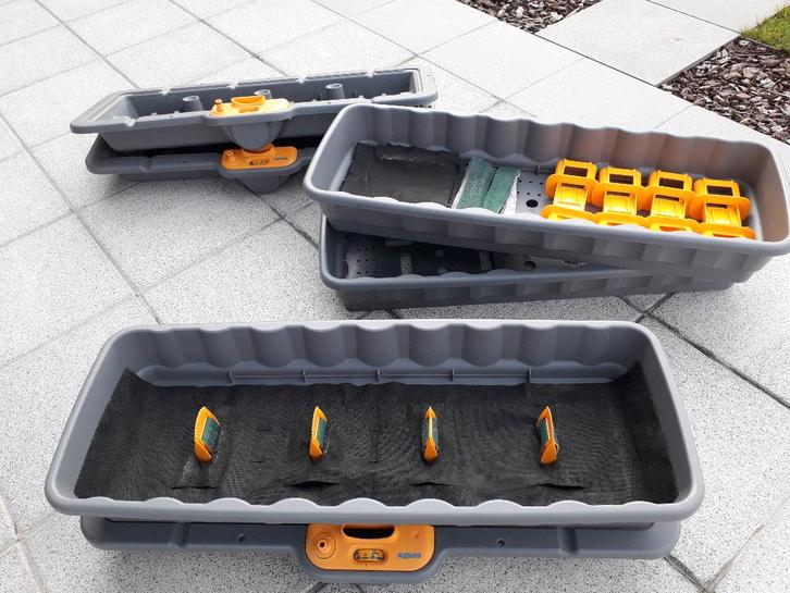 HOZELOCK BLOEMBAK OF KWEEKBAK, Tuin en Terras, Bloembakken en Plantenbakken, Gebruikt, Kunststof, Binnen, Balkon, Tuin, Minder dan 30 cm