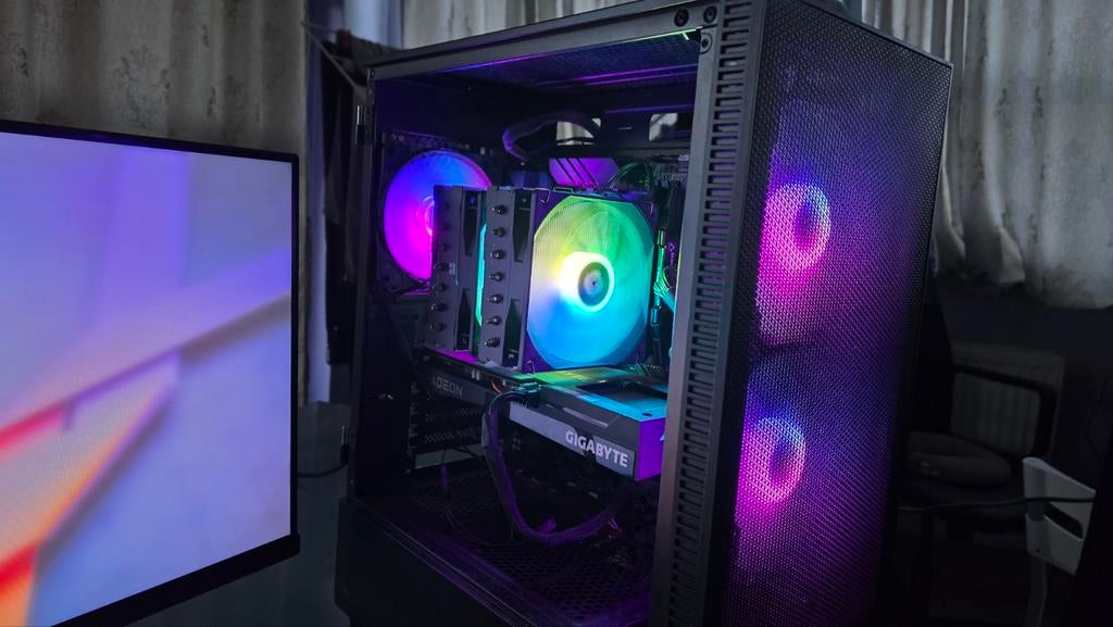 Bon PC de jeu Ryzen, Informatique & Logiciels, Custom Gaming Pc, 4 Ghz ou plus, Gaming, SSD