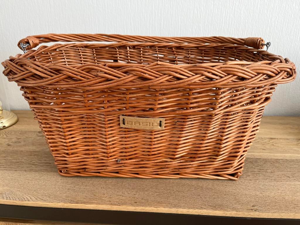 Fietsmand Basil, Vélos & Vélomoteurs, Accessoires vélo | Paniers de vélo, Comme neuf, Panier de vélo, Enlèvement