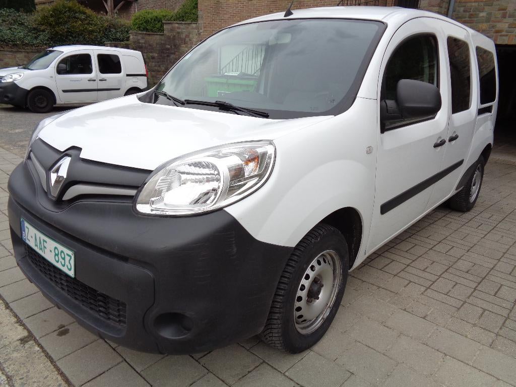 Renault Kangoo 1,5dci Maxi Euro 6 Pret immat *6.190+TVA*, Autos, Camionnettes & Utilitaires, Achat, 6 portes, 2 places, Entretenue par le concessionnaire