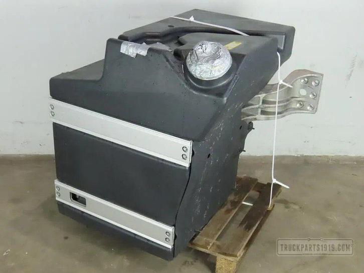 Volvo 22951971 Brandstoftank + steunen 290L, Autos : Pièces & Accessoires, Pièces camion, Volvo, Systèmes à carburant, Utilisé