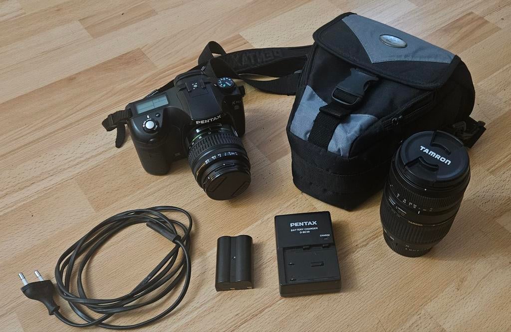 Pentax k10 obj 18-55 + obj 70-300, TV, Hi-fi & Vidéo, Appareils photo numériques, Enlèvement, Pentax
