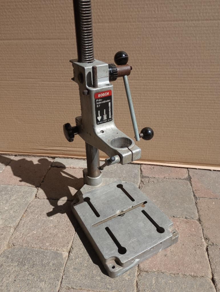 boorstandaard Bosch, Ophalen