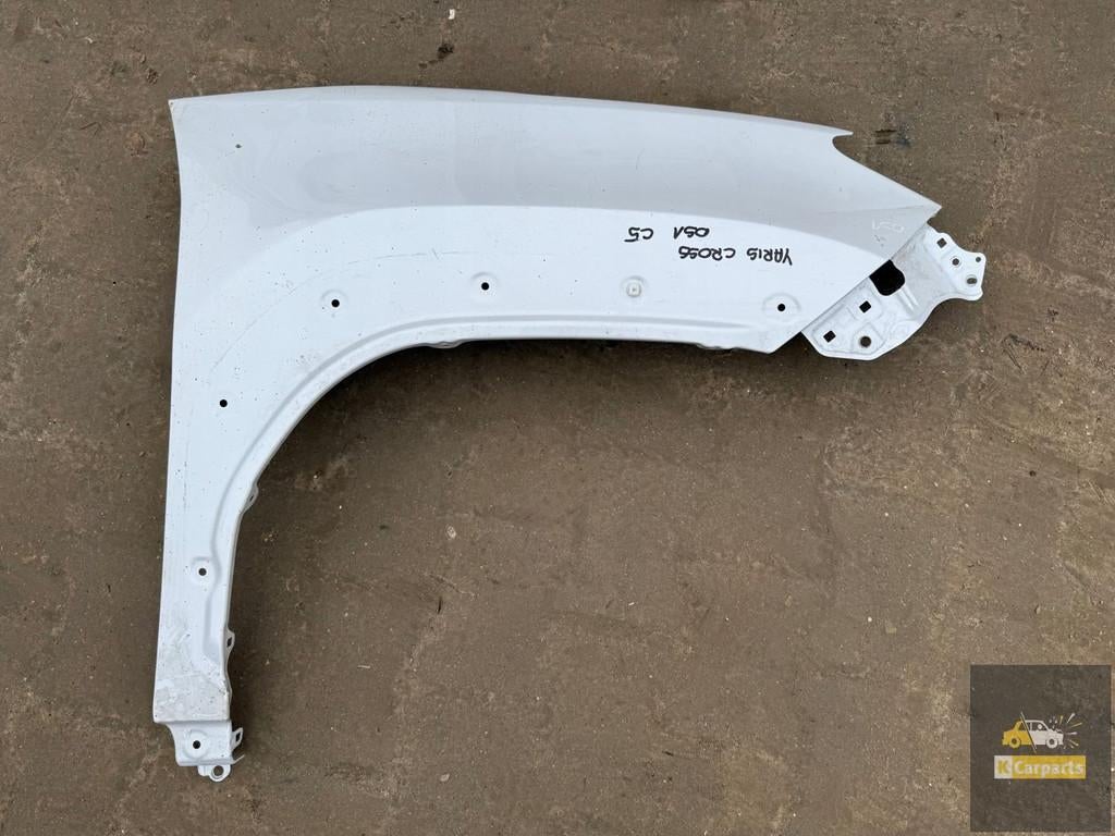 Aile avant droite de la Toyota Yaris Cross, Info@toyota.co.jp, Toyota Motor Corporation, Toyota-Cho 1
471-8571  Toyota City, Toyota