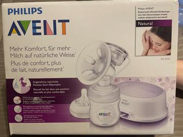 Borstkolfset + flessen en voorraadpotten beschikbaar voor biedingen