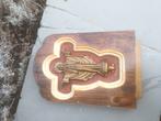 Mooi schrijn : houten plank en koper beeld, Antiek en Kunst, Ophalen of Verzenden