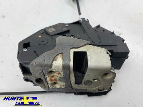 Deurslotmechaniek LV Volvo V60/S60 (’10-’18) 31301737, Auto-onderdelen, Klein materiaal, Volvo, Gebruikt, Ophalen of Verzenden