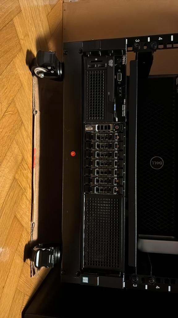 Dell Precision Rack 7910 – defect, Computers en Software, Servers, Niet werkend, Hot swappable onderdelen, Ophalen