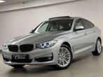 BMW 3 Serie 318 D GRAN TURISMO LUXURY TO PANO XENON GPS REG, Auto's, BMW, Leder, Zilver of Grijs, USB, Gebruikt