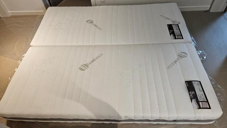 2x Matras 90x210 - als nieuw., Huis en Inrichting, Slaapkamer | Matrassen en Bedbodems, Zo goed als nieuw, Matras, 90 cm, 210 cm