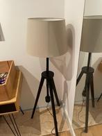 lampadaire, Huis en Inrichting, Lampen | Vloerlampen, 100 tot 150 cm, Zo goed als nieuw, Hout, Ophalen