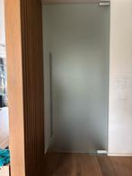 Glazen (melkglas) binnendeur te koop, Doe-het-zelf en Bouw, Deuren en Vliegenramen, Ophalen, Zo goed als nieuw, Binnendeur