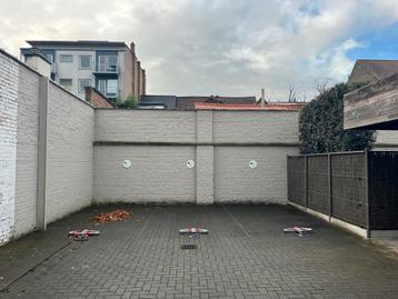 Garage te huur in Kortrijk beschikbaar voor biedingen