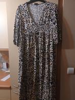 Nouvelle robe à la mode e, Enlèvement ou Envoi, Taille 42/44 (L)