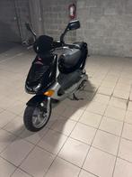 Aprilia sr 25cc, Fietsen en Brommers, Ophalen, Gebruikt, SR 50, Klasse A (25 km/u)