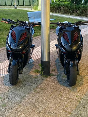 Ik zoek een yamaha aerox a klasse mag met werk zijn beschikbaar voor biedingen