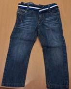 Jeans avec ceinture (taille 98), Enfants & Bébés, Comme neuf, C&A, Garçon, Enlèvement ou Envoi